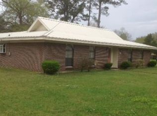 9625 Wilkerson Cir, Moss Point, MS 39562