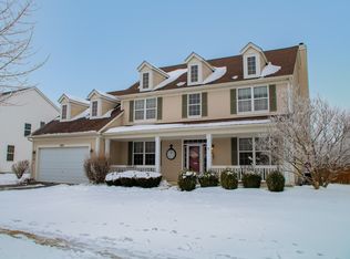 707 Keene Ave, Oswego, IL 60543