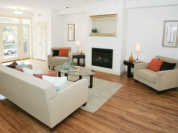 Living Room w. Gas FP & Wall Reinforced for Flat Screen TV