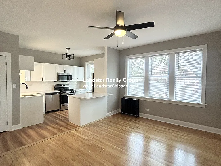 4956 N Harding Ave #2 — Photo 1
