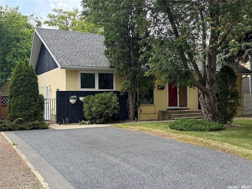 1st image of 42 Spinks DRIVE