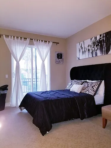 1520 Hillsborough St #1 Photo 1
