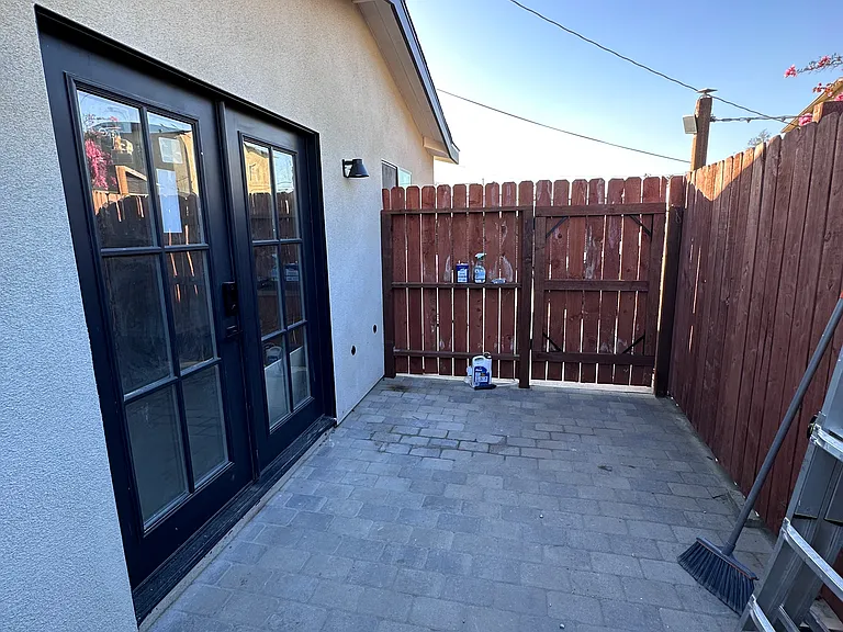 1754 W 37th Dr — Photo 9