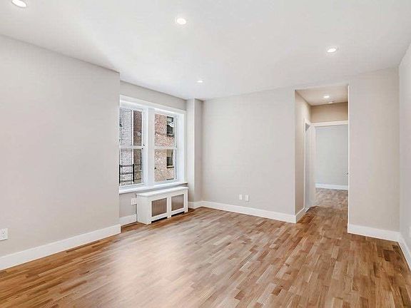 4th image of 199 Linden Blvd APT D1