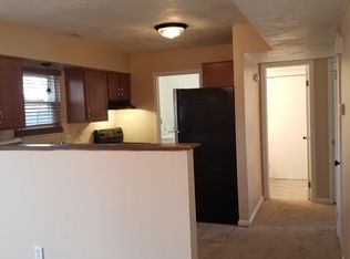 11 Eastbriar Ct, Hampton, VA 23666