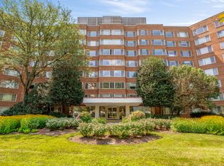 4000 Tunlaw Rd NW APT 906, Washington, DC 20007