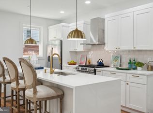 42 Good St, Philadelphia, PA 19119