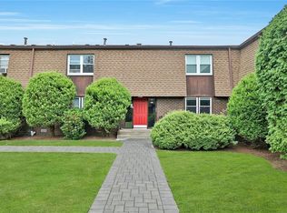144 New Holland Vlg, Nanuet, NY 10954