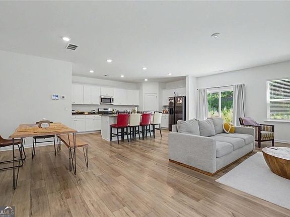 2nd image of 304 Rivulet Dr
