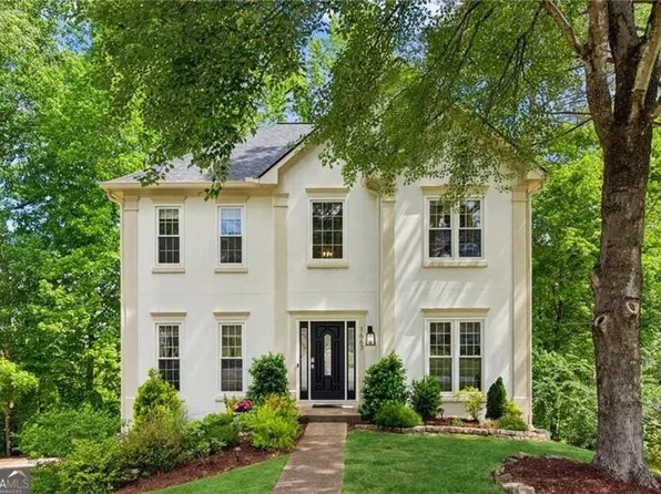 1667 Willow Way, Woodstock, GA 30188