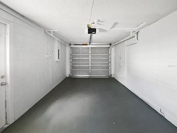 2nd image of 248 Delta Leaf Way