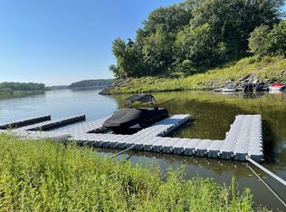 2308 Rice Ridge Ln NE, North Liberty, IA 52317