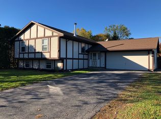6541 Fairview Ln, Rome, NY 13440