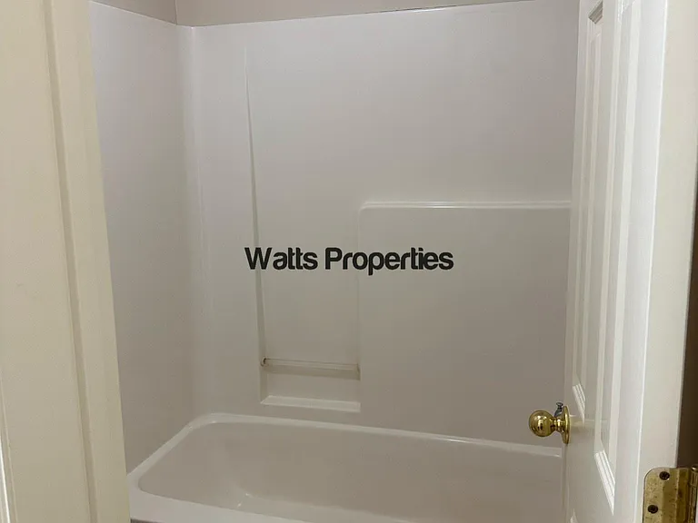 218 Briar Cir — Photo 13