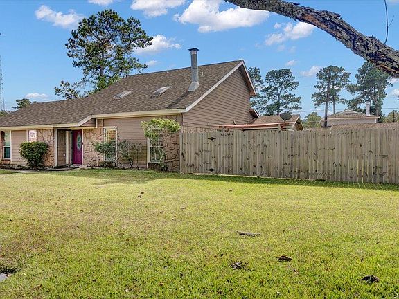 2nd image of 9255 Stonewood Dr