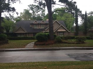 10110 Briar Forest Dr, Houston, TX 77042