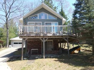 641 E Long Lake Dr, Harrison, MI 48625