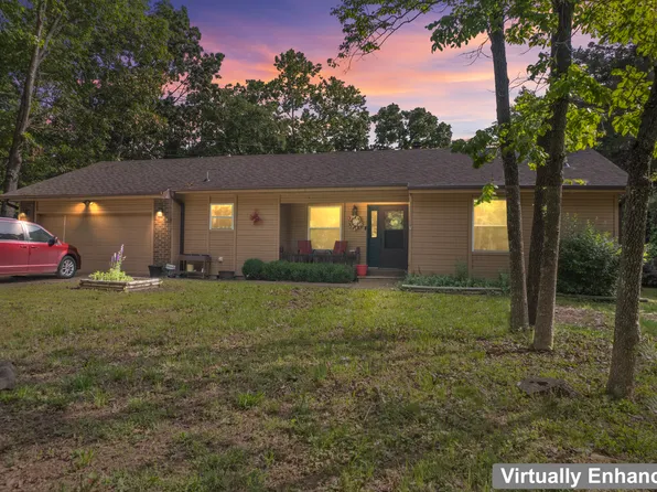 150 Meadow Avenue, Branson, MO 65616