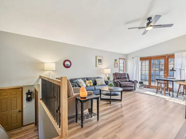 12745 Diamond Path, Apple Valley, MN 55124