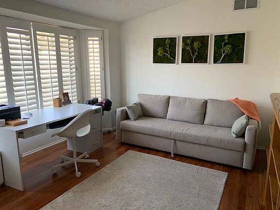 3rd image of 14050 Magnolia Blvd APT 307