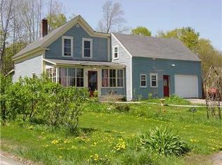 97 Sunset Rd, Springvale, ME 04083