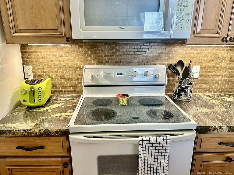 3482 NE Causeway Blvd #202 — Photo 6