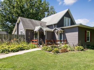 911 E Euclid Ave, Indianola, IA 50125