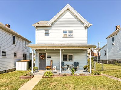64 Penn Ave, Irwin, PA, 15642