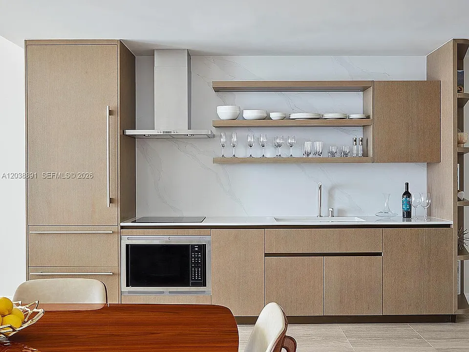 525 N Fort Lauderdale Beach Blvd #1210