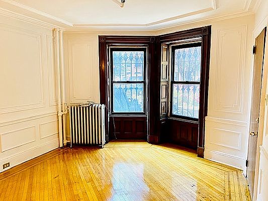 1st image of 62 Hancock St APT 1