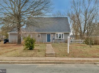 7589 Amherst Dr, Manassas, VA 20111
