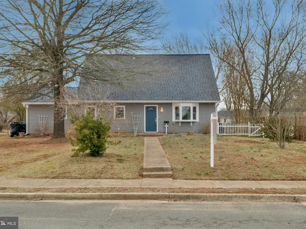 7589 Amherst Dr, Manassas, VA 20111