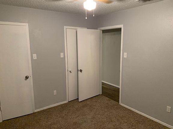 4th image of 7410 Avenue W APT B