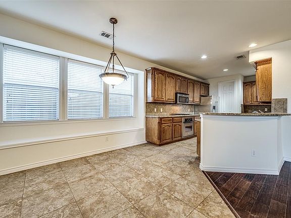 2nd image of 1327 Spirit Falls Dr