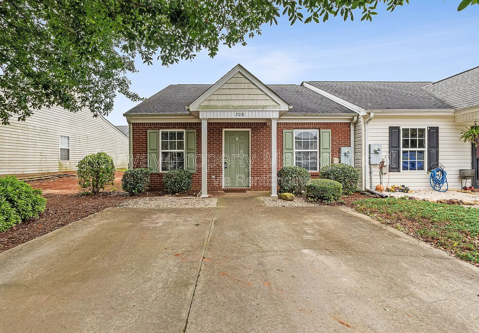2 bed, 2.0 bath, 1105 sqft, $1,245 — Photo 1