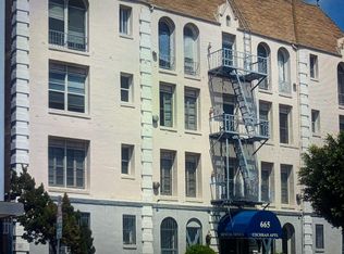 665 S Cochran Ave #112, Los Angeles, CA 90036