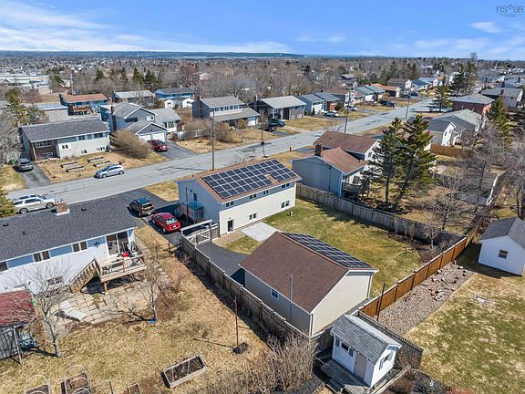 4th image of 80 Wexford Rd
