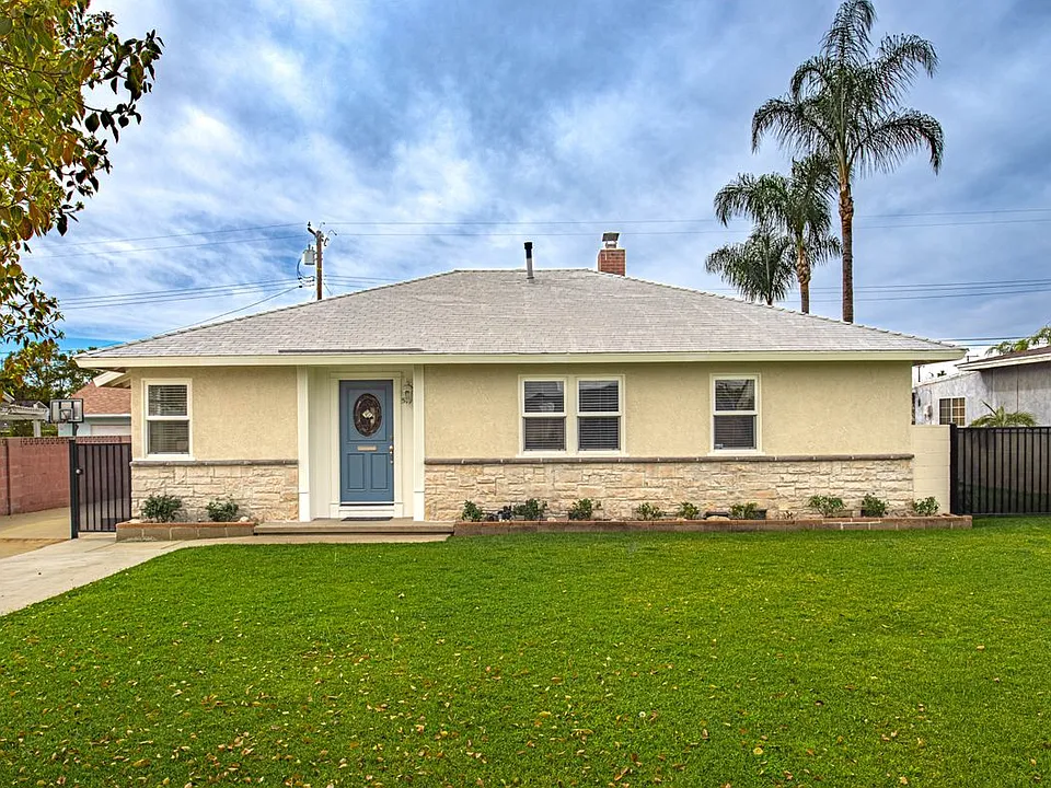 549 N La Sena Ave