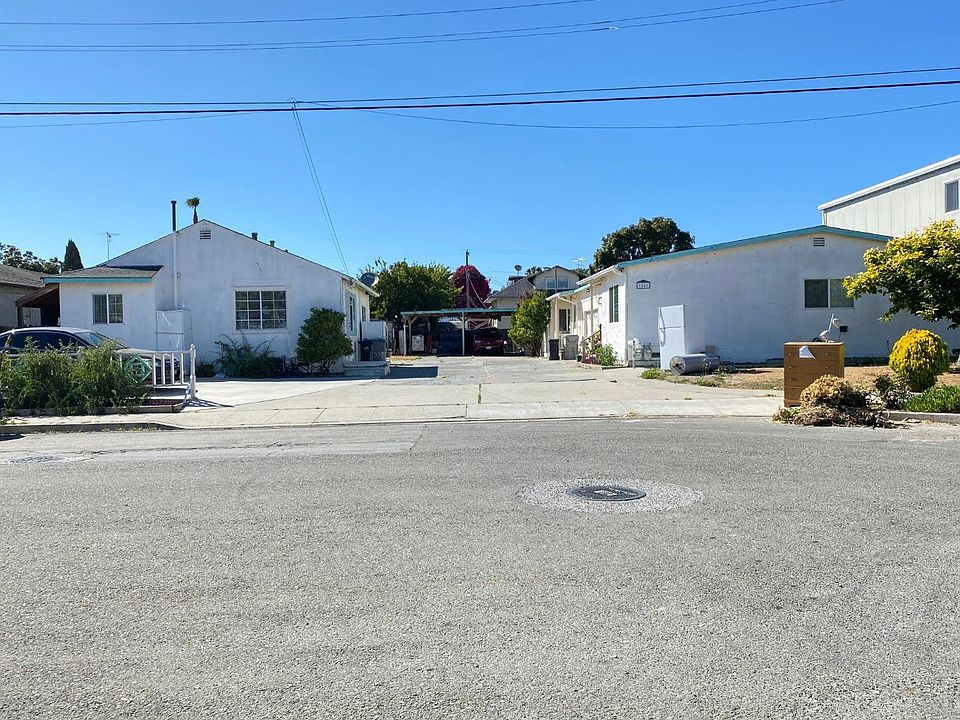 1st image of 1556 Grand Blvd