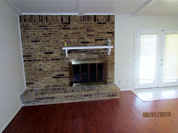 5th image of 1521 Carnation Dr