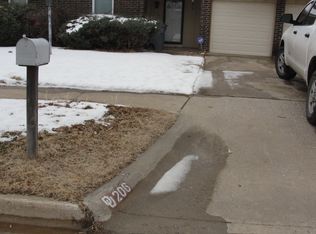 206 NE 46th St, Lawton, OK 73507
