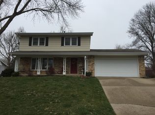 2201 Crown Flair Dr, West Des Moines, IA 50265