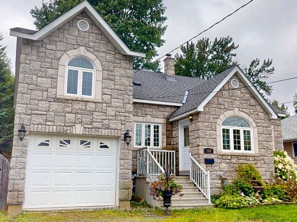 137 Whitney Ave, North Bay, ON P1A 1Y7