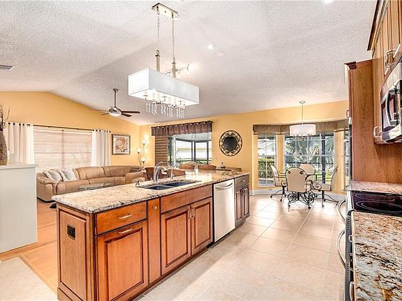 4th image of 1813 Highland Club Ln