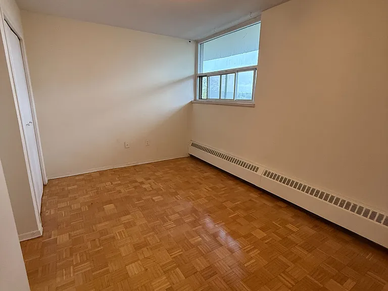 161 Oakwood Ave #902 — Photo 10