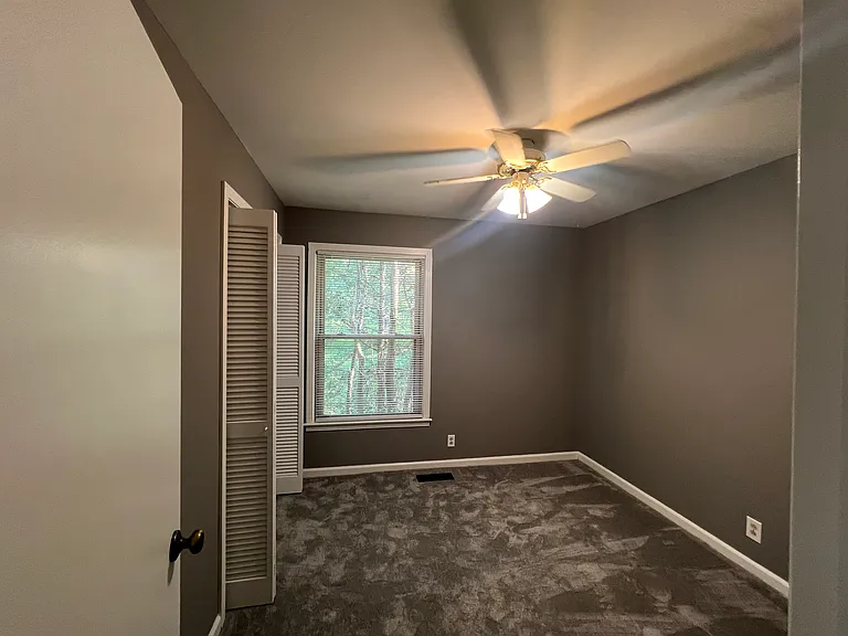 190 Evergreen Cir — Photo 7