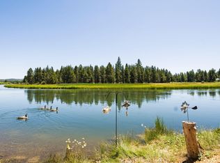 56532 Eclipse Dr, Bend, OR 97707