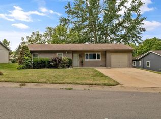 2806 Roma Ln, Country Club, MO 64505