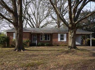 131 Summar Dr, Jackson, TN 38301