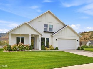1295 N Canyon View Rd, Midway, UT 84049